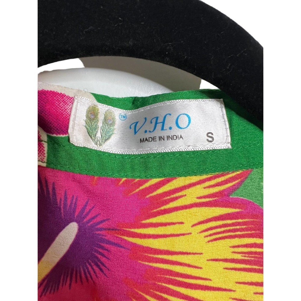 Tropical Shirt - Picture 2 of 3